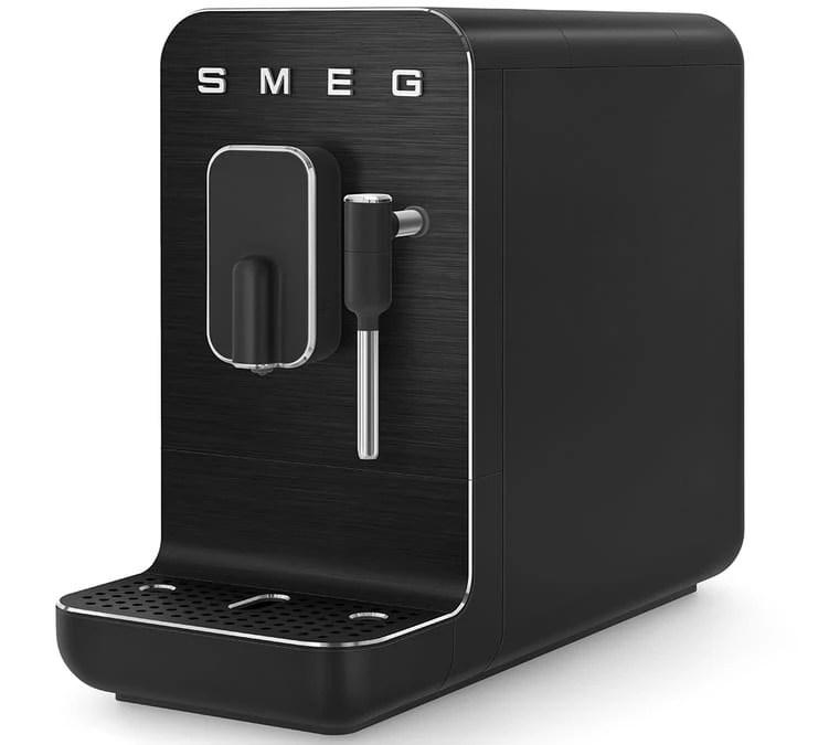 SMEG Buse Vapeur BCC02FBMEU - Full Black 1 SMEG Buse Vapeur BCC02FBMEU - Full Black