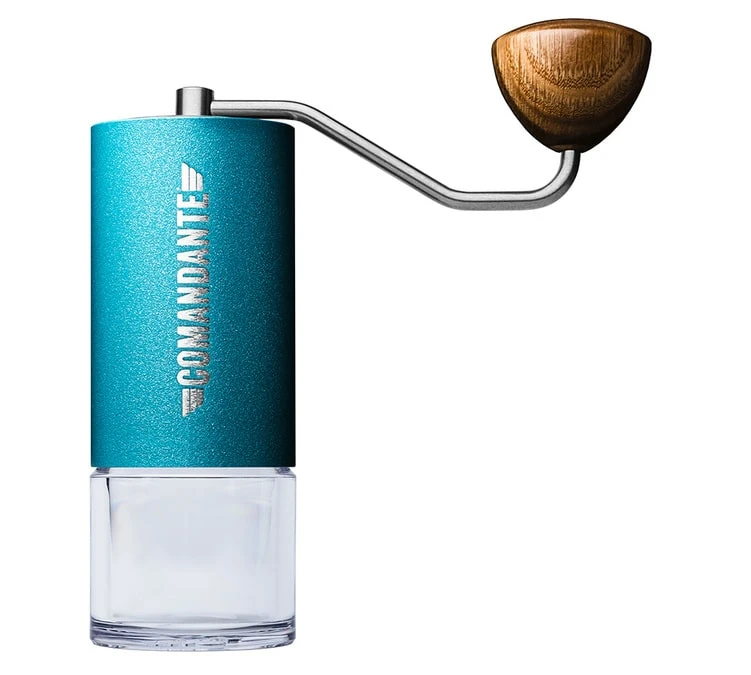 Moulin à Café COMANDANTE C40 MK4 Nitro Blade Alpine Lagoon 1 Moulin à Café COMANDANTE C40 MK4 Nitro Blade Alpine Lagoon