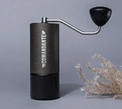 Moulin à Café COMANDANTE C40 MK4 Nitro Copper Mountain 5 Moulin à Café COMANDANTE C40 MK4 Nitro Copper Mountain -CaféStyle Boutique comandante copper mountain 4