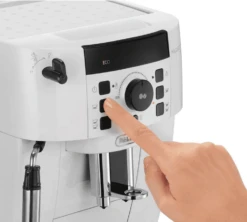 DELONGHI Magnifica S ECAM 21.117W Startpack Garantie 3 Ans -CaféStyle Boutique delonghi blanche 21117