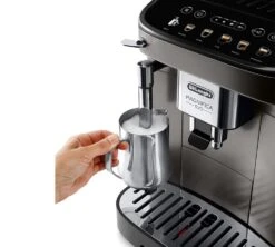 DELONGHI Magnifica EVO FEB 2942.TB Garantie 5 Ans -CaféStyle Boutique expresso broyeur feb2942tb magnifica evo ambiance