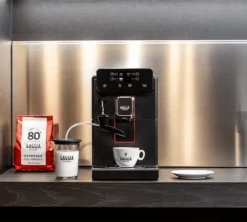 GAGGIA Magenta Milk -CaféStyle Boutique expresso broyeur magenta milk ambiance