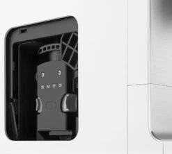 SMEG Blanc BCC01WHMEU 14 SMEG Blanc BCC01WHMEU -CaféStyle Boutique expresso broyeur smeg bcc01whmeu profil