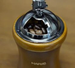 Moulin à Café Manuel HARIO Dome -CaféStyle Boutique hario dome3