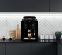 KRUPS Arabica Deluxe Edition YY3072FD -CaféStyle Boutique machine a cafe krups yy3072fd ambiance