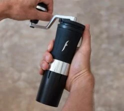 Moulin à Café Manuel FLAIR ESPRESSO The Royal Grinder -CaféStyle Boutique royal grinder 4