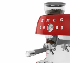 Machine Expresso SMEG EGF03RDEU Rouge Années 50 Avec Moulin Intégré -CaféStyle Boutique smeg egf03 rouge 4
